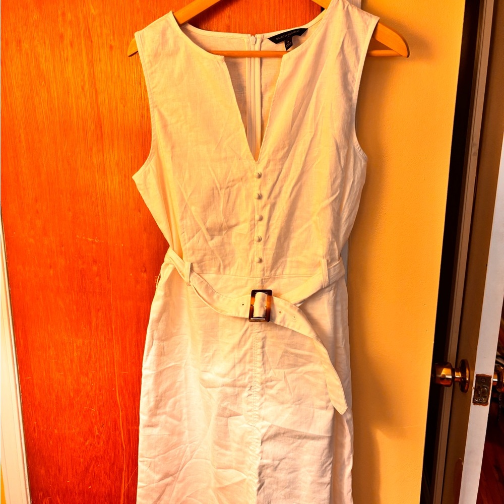 Banana Republic Tan Sleeveless Sheath Dress